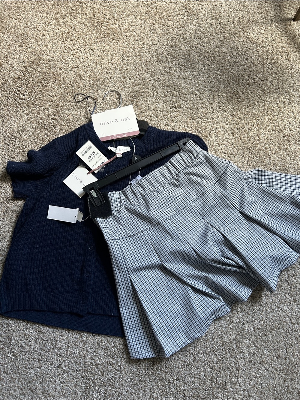 Olive & Oak Navy Short-Sleeve Knit Cardigan with Gray Plaid Pleated Skirt
